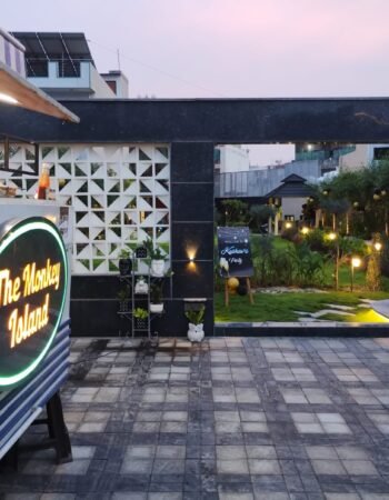 The Monkey Island- Food Truck Catering Services