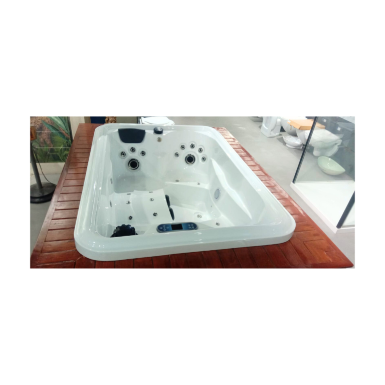 Jacuzzi 768x768
